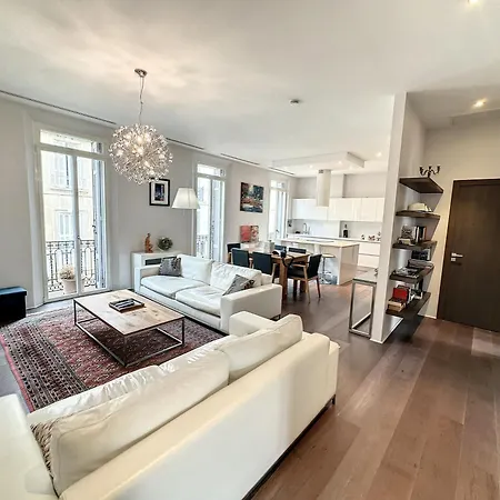 Jej2 - 2 Bedrooms Luxe Center Appartement