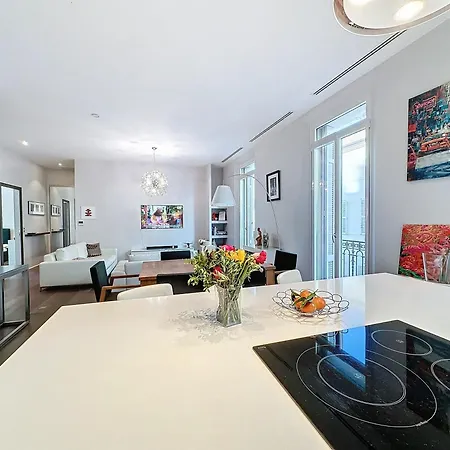 Jej2 - 2 Bedrooms Luxe Center Appartement